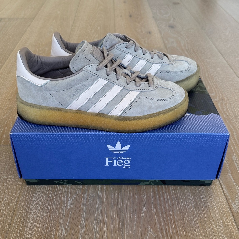 Kith x Clarks / Ronnie Fieg x Adidas Indoor Gazelle. Size 8 (fits a 9). - Picture 5 of 9